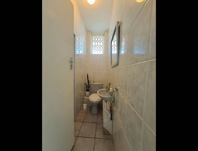 2 BEDROOM APARTMENT TO LET IN PINETOWN CENTRAL